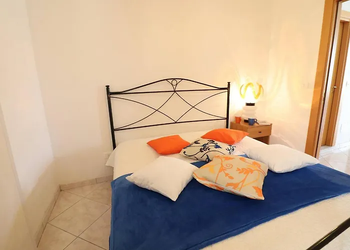 Casa Marta Elegance Comfort In The Heart Of Апартаменти *