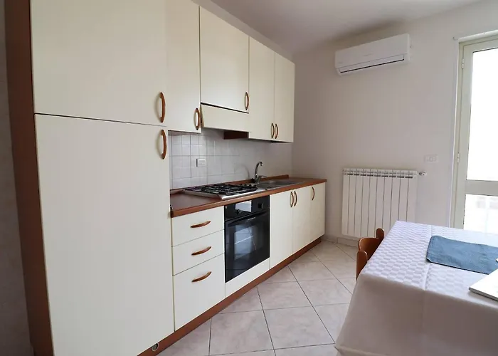 Casa Marta Elegance Comfort In The Heart Of Апартаменти